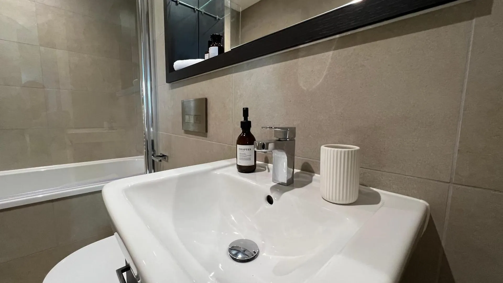 The Spitalfields Suite At Ryedale House York United Kingdom