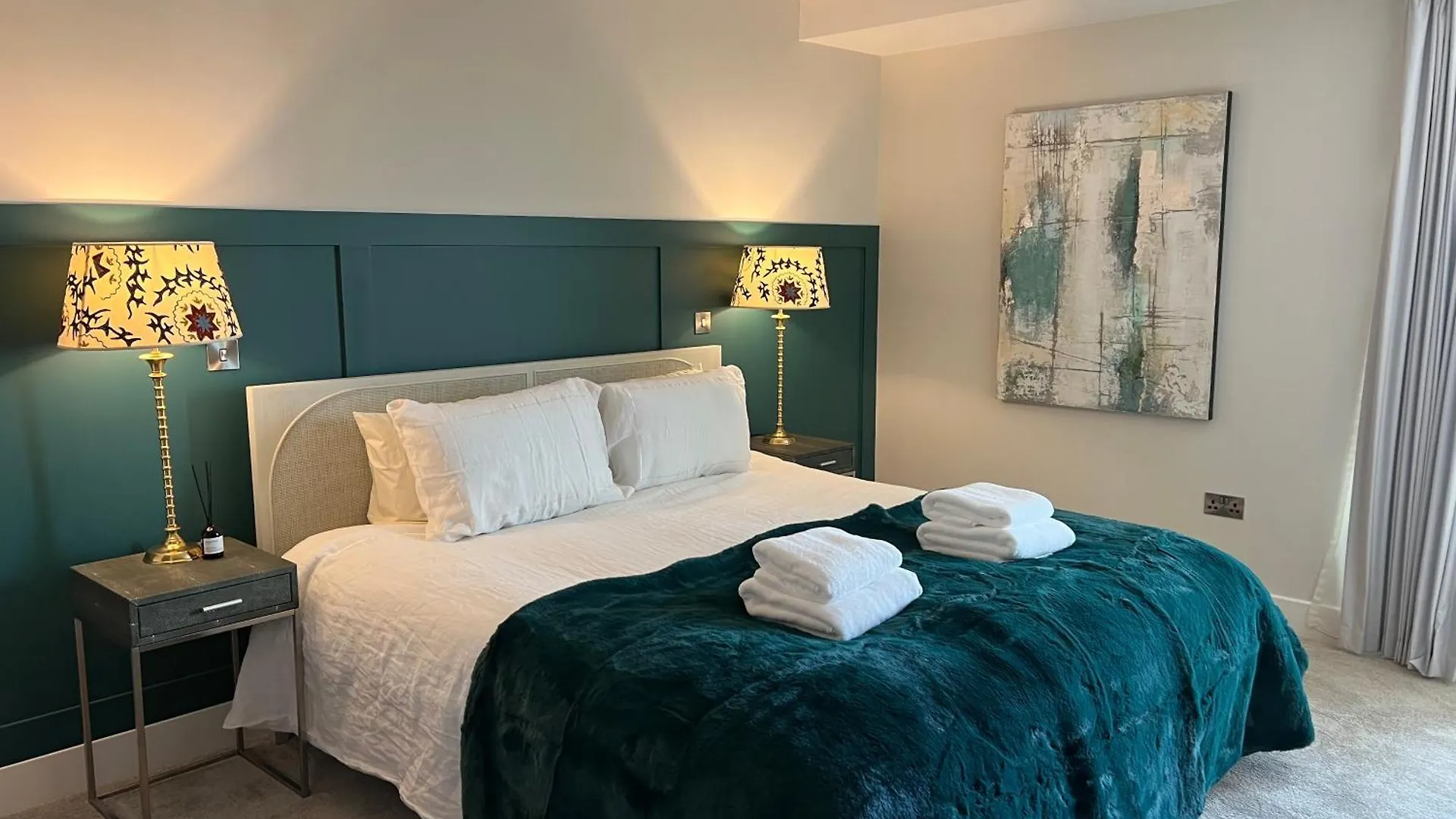 The Spitalfields Suite At Ryedale House York
