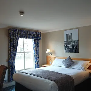The Queens Hotell