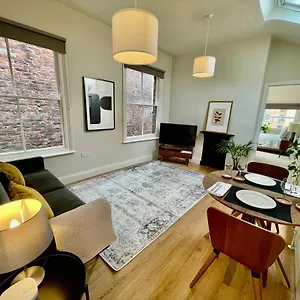  Apartment Micklegate